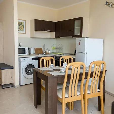 Cozy Retreat With Sea View&balcony I Nikea Park By Flat Mаnager *