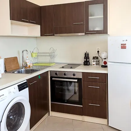 Apartamento Cozy Retreat With Sea View & Balcony I Nikea Park By Flat Mаnager