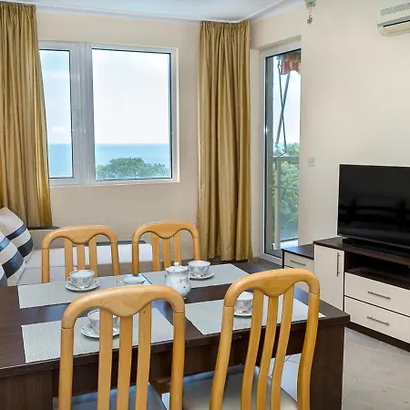 Cozy Retreat With Sea View & Balcony I Nikea Park By Flat Mаnager * Varna