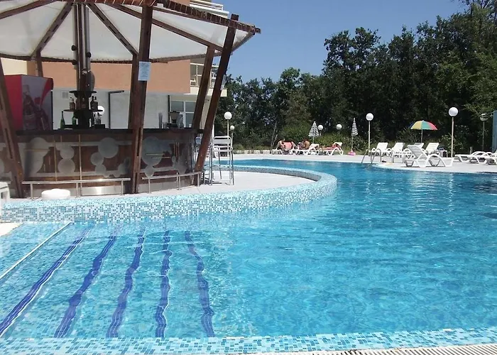 Apartment Cozy Retreat With Sea View & Balcony I Nikea Park By Flat Mаnager